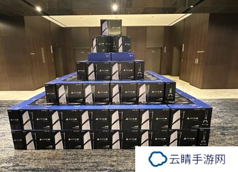 《星刃》开发商年终奖：PS5 Pro+2.5万元奖金